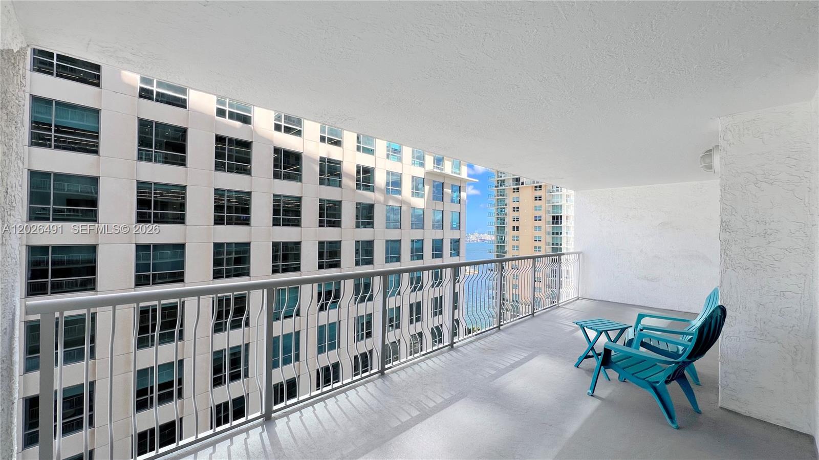 image The Club at Brickell Bay7