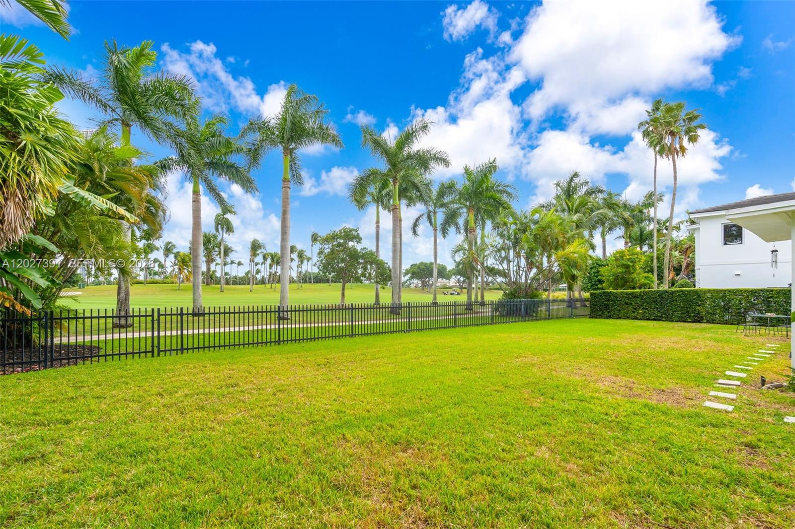 5965 Alton Rd Miami Beach, FL 33140
