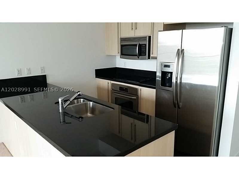 image Axis on Brickell North21