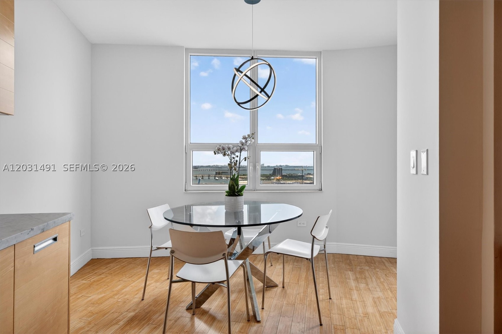 848 Brickell Key Dr #3402 Miami, FL 33131