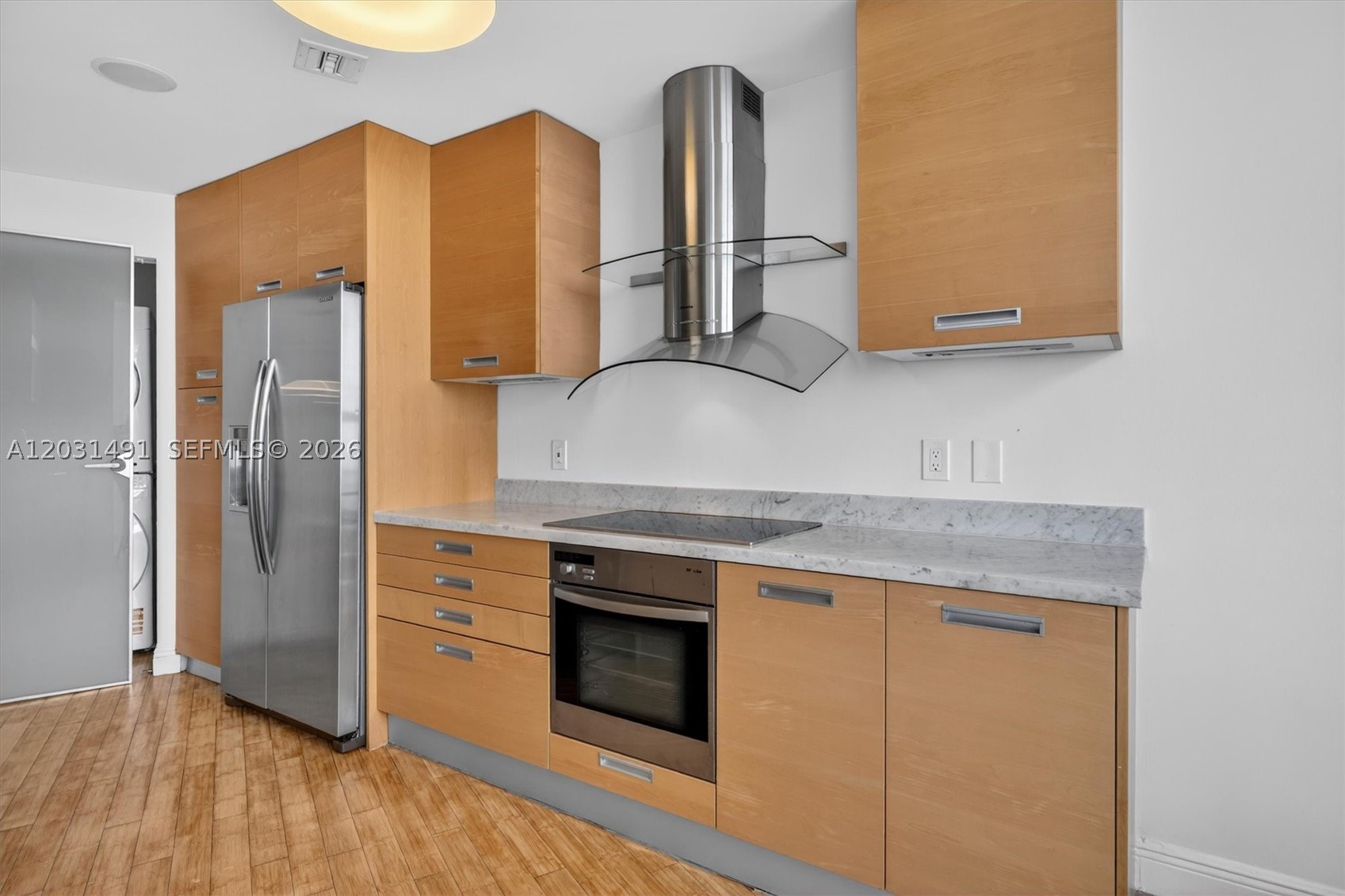 848 Brickell Key Dr #3402 Miami, FL 33131