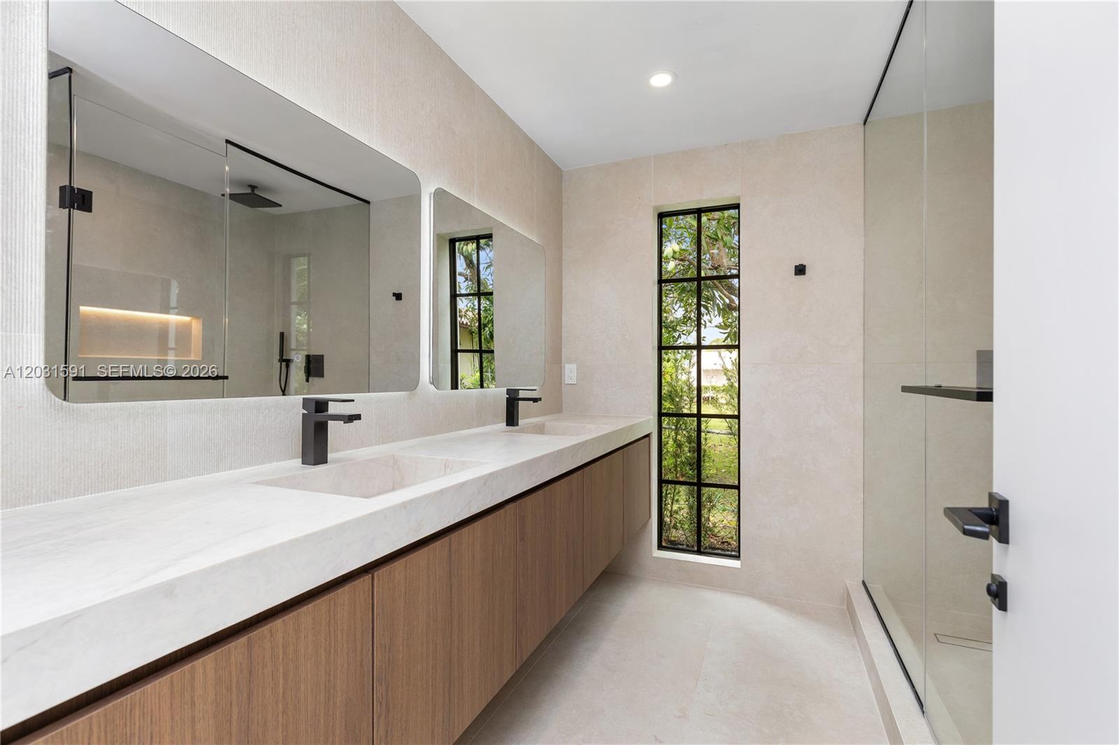 118 Sarto Ave Coral Gables, FL 33134