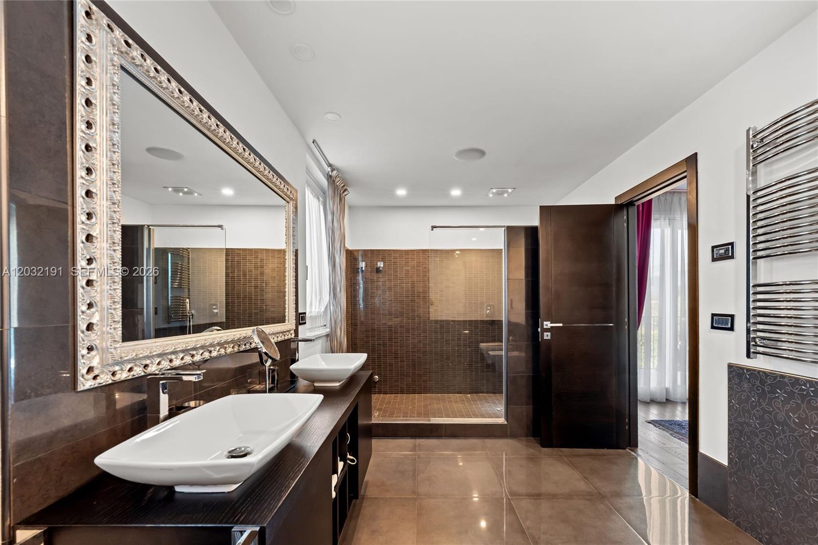 Luxury Real Estate Luxury Real Est Forte Dei Marmi Max Mlekus 