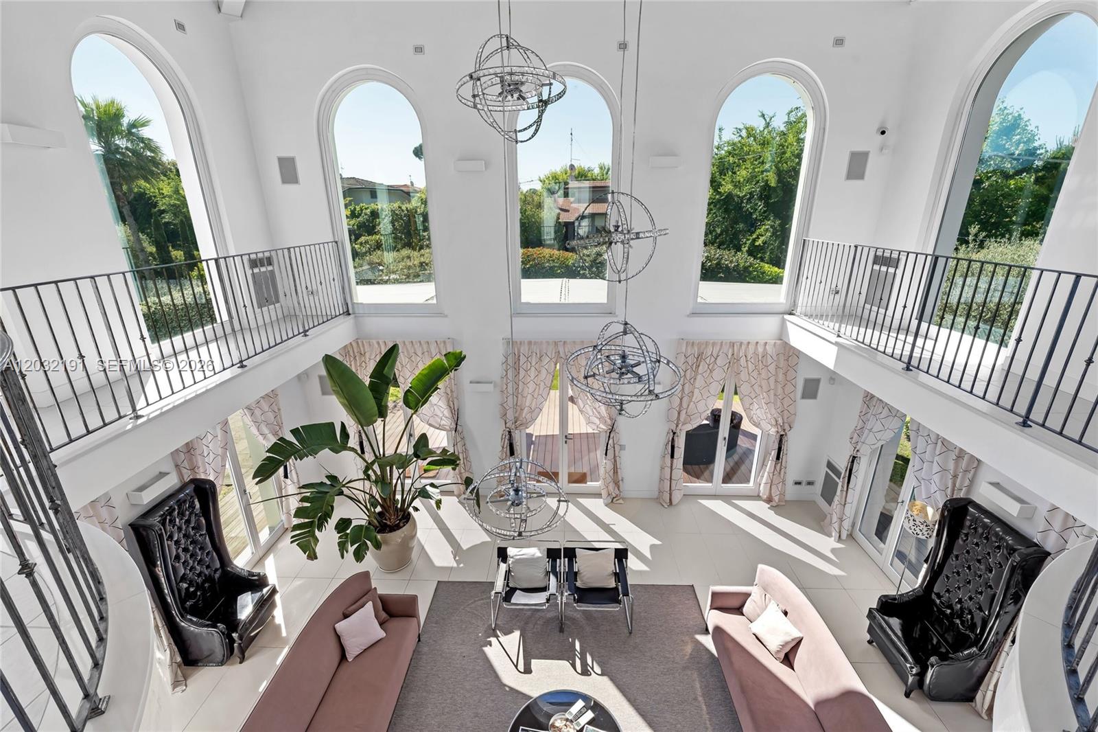 Luxury Real Estate Luxury Real Est Forte Dei Marmi Max Mlekus 