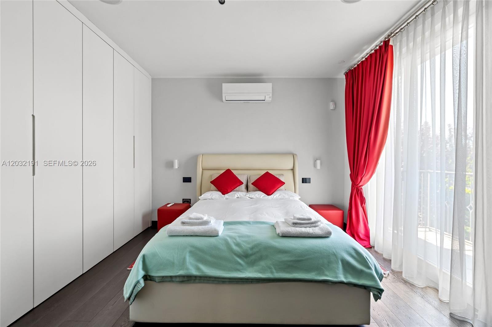 Luxury Real Estate Luxury Real Est Forte Dei Marmi Max Mlekus 