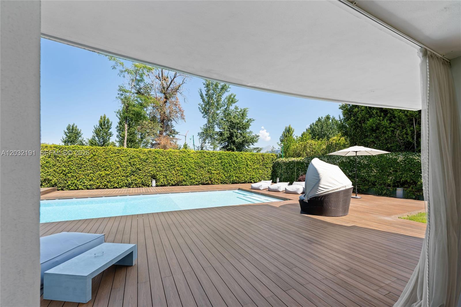 Luxury Real Estate Luxury Real Est Forte Dei Marmi Max Mlekus 