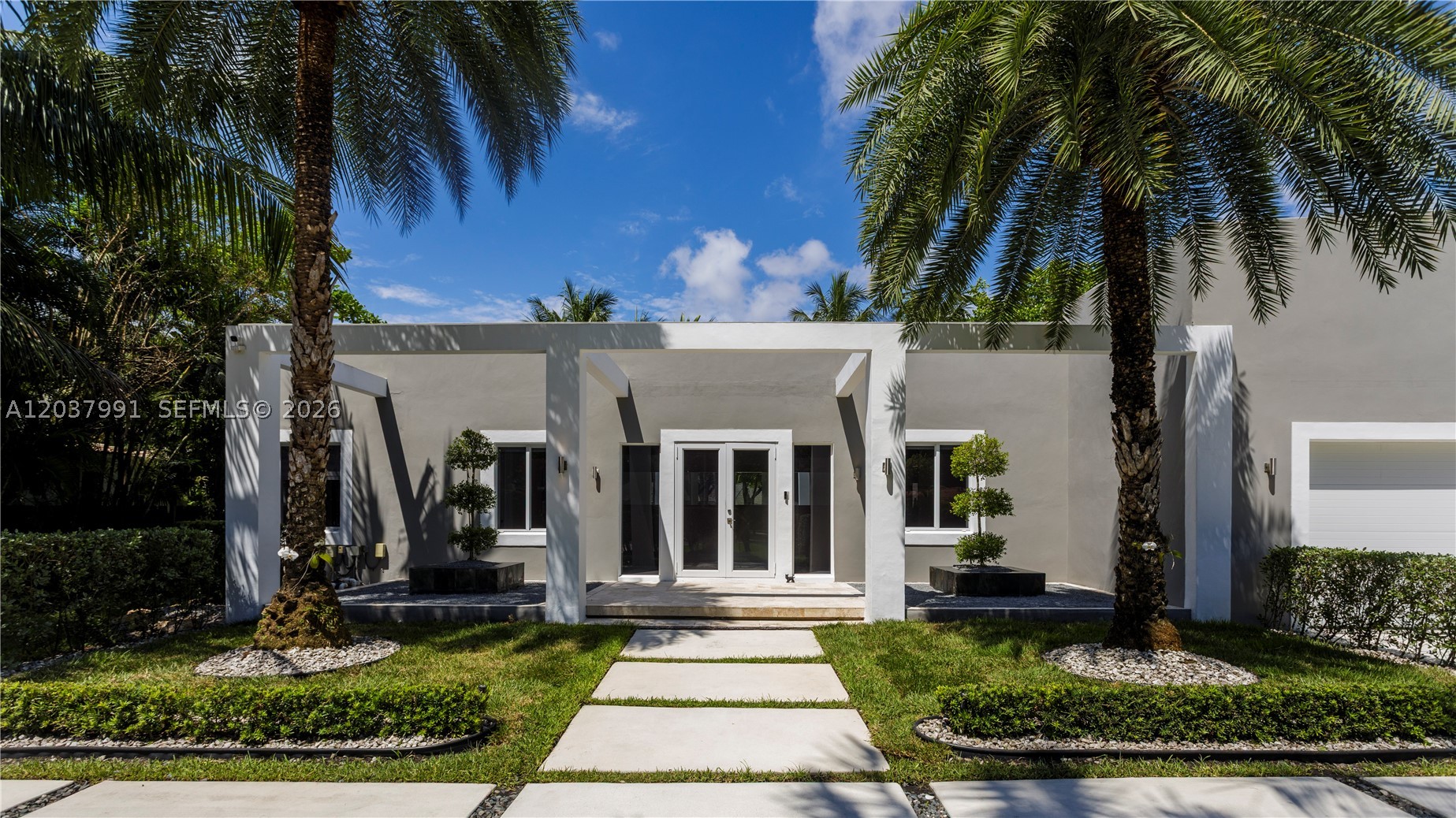 11900 Griffing Blvd Biscayne Park, FL 33161
