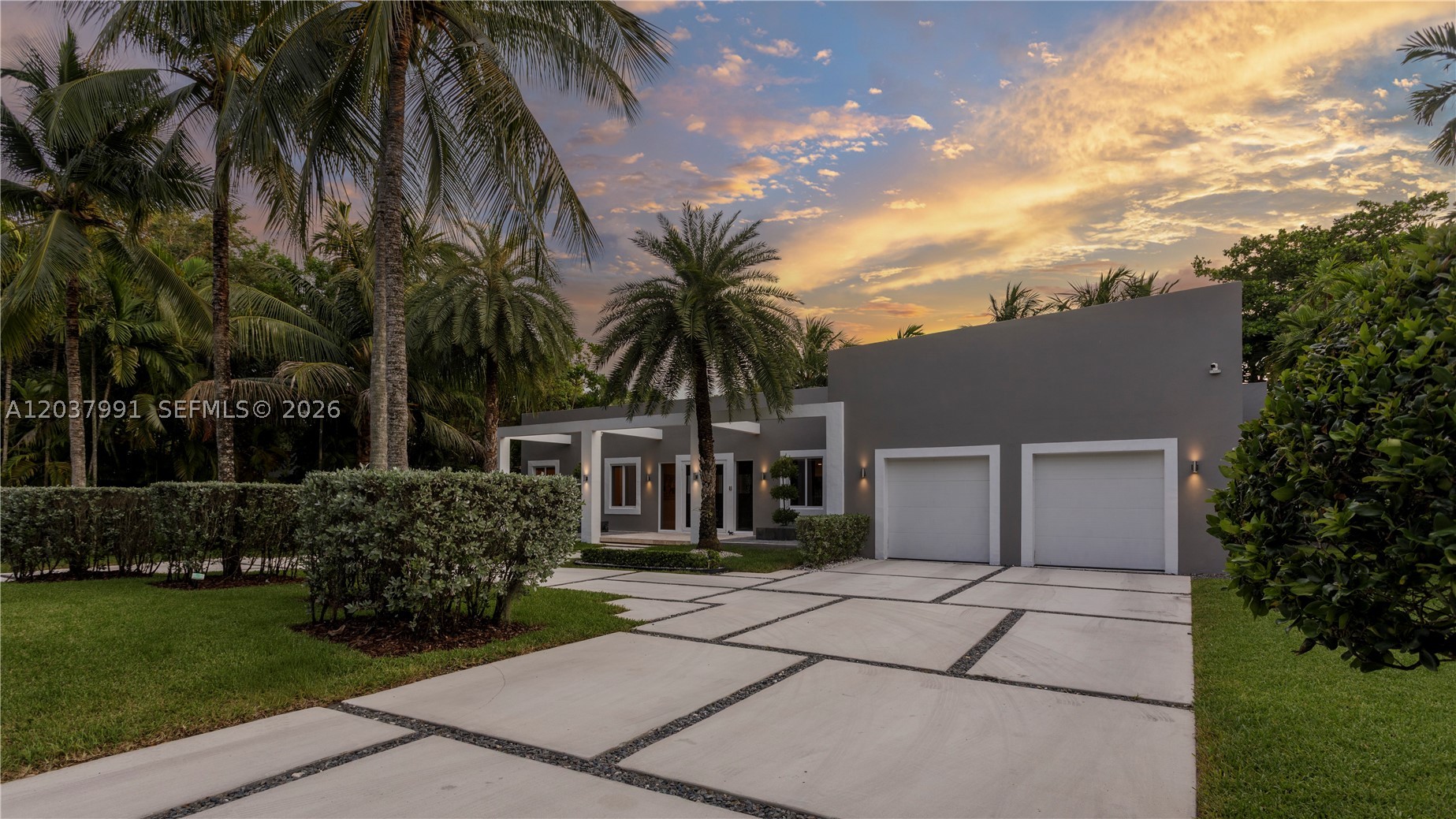 11900 Griffing Blvd Biscayne Park, FL 33161