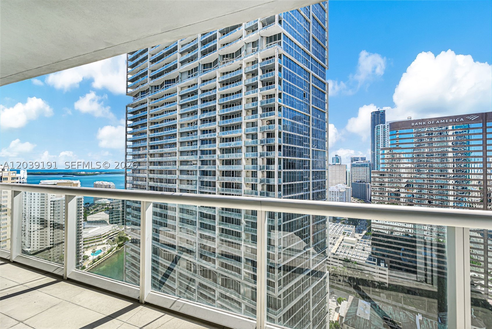 image Icon Brickell I0