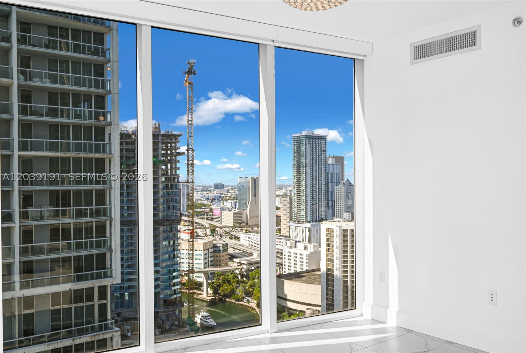 image Icon Brickell I12