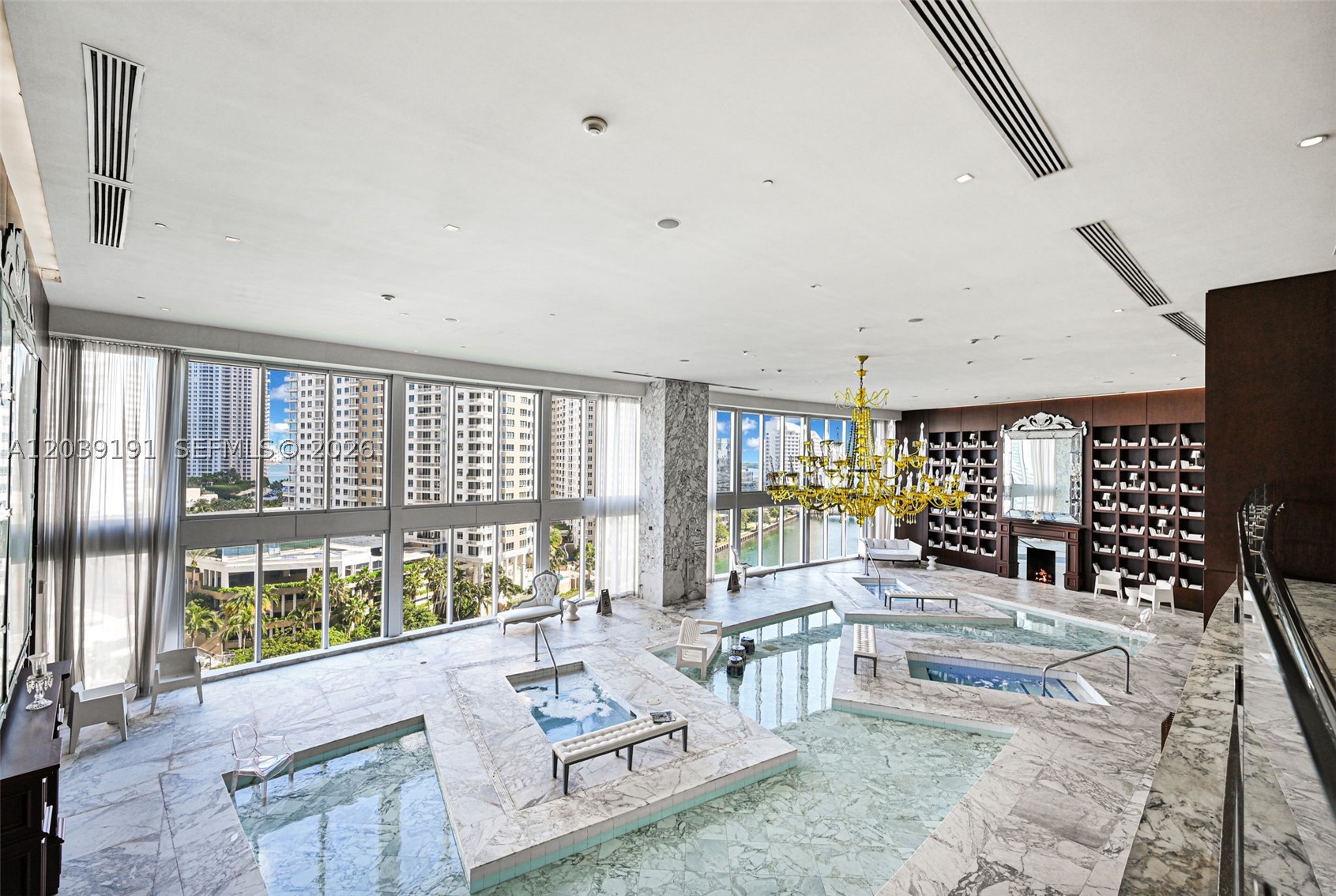image Icon Brickell I18