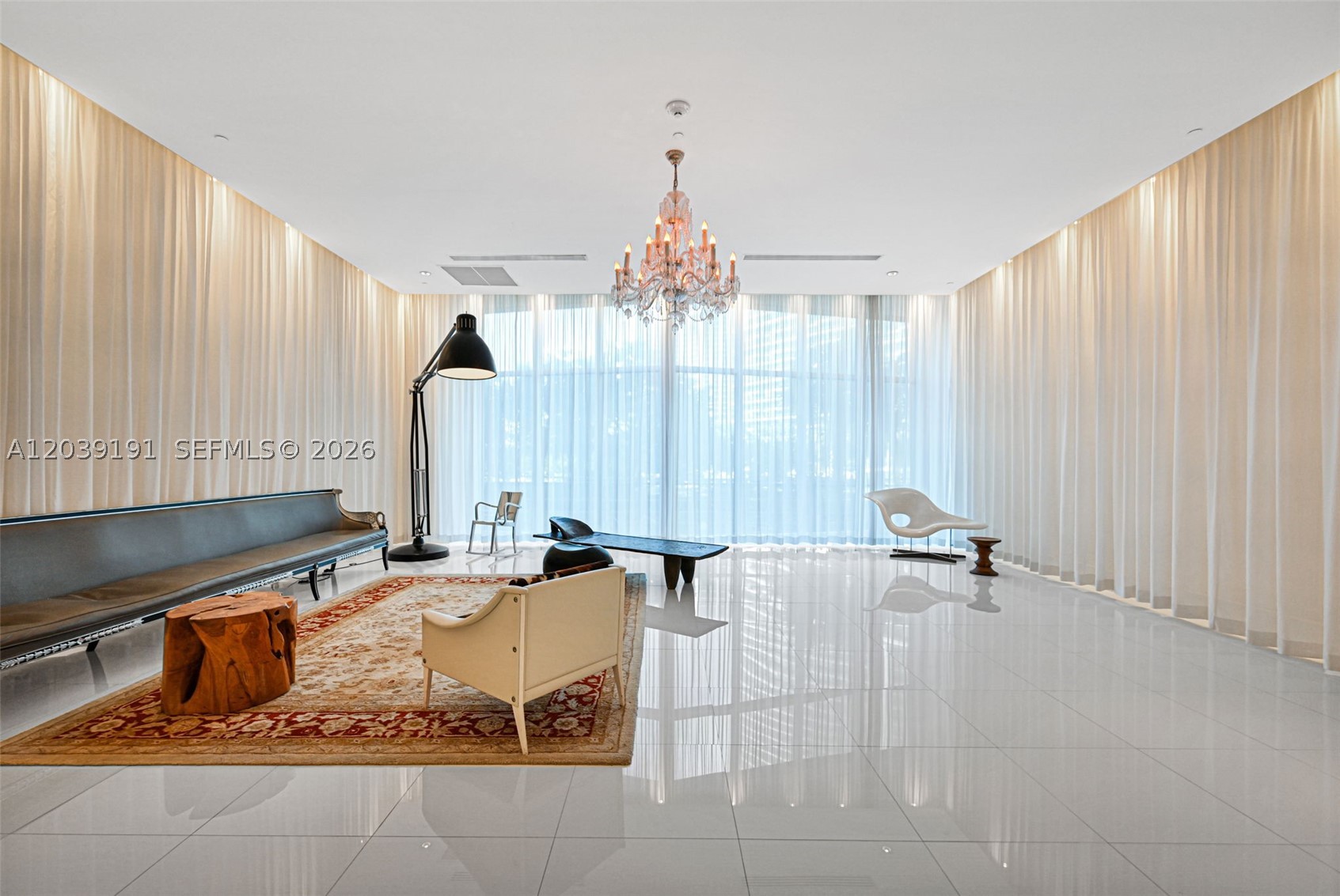 image Icon Brickell I20