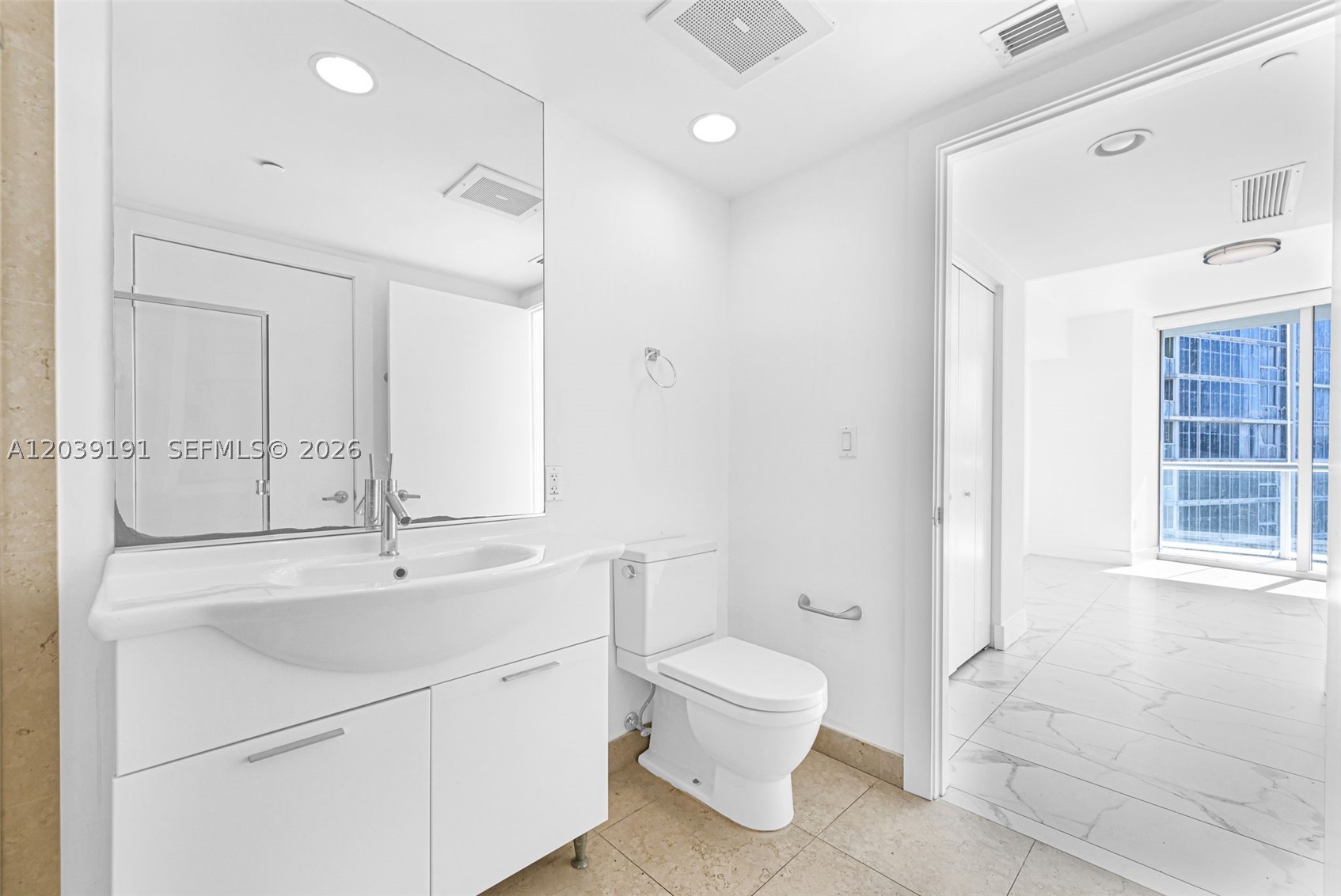 image Icon Brickell I22