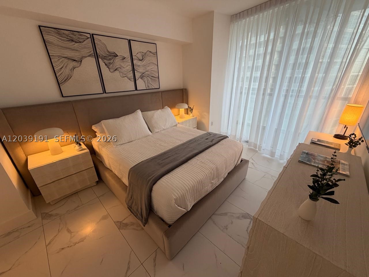 image Icon Brickell I31