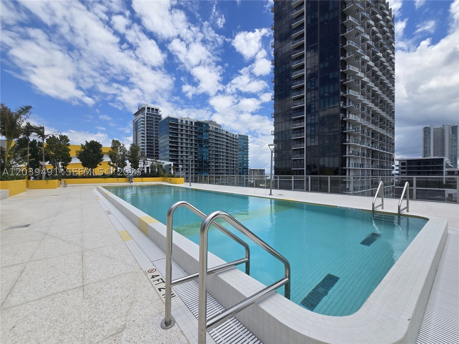 image The Standard Residences Midtown Miami10