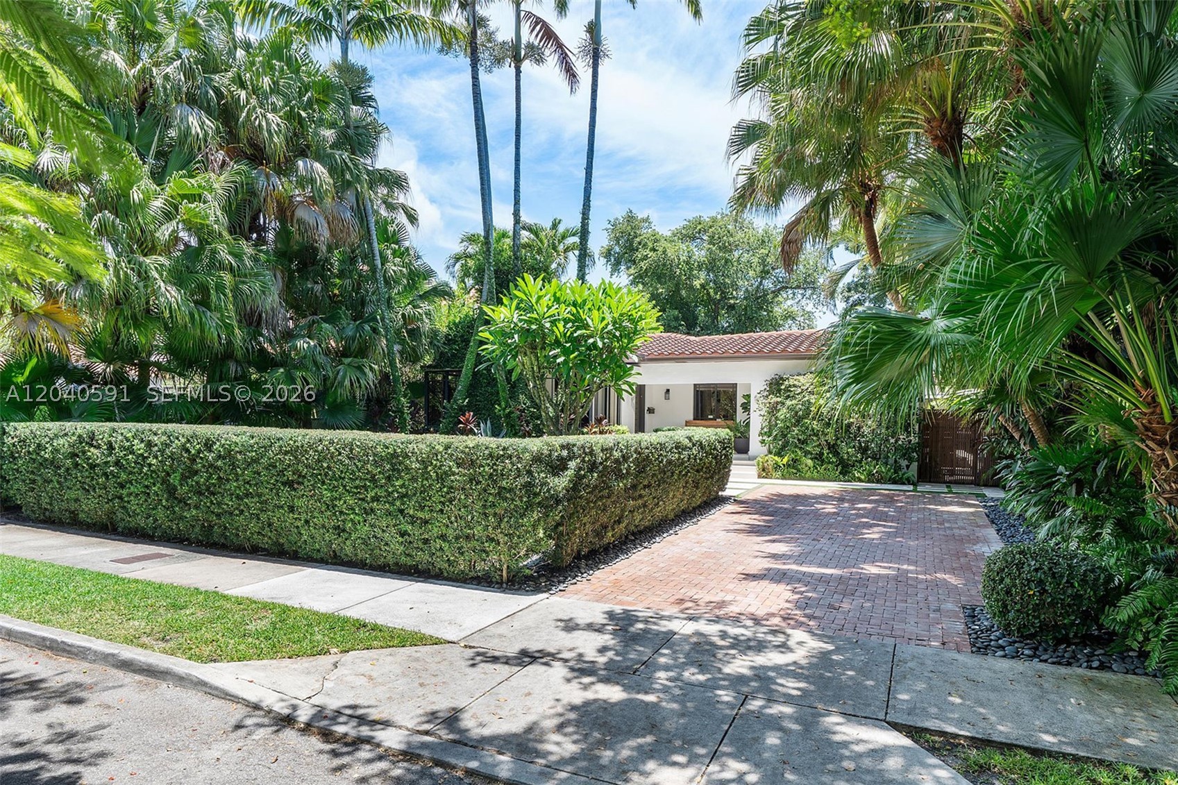 547 NE 59th St Miami, FL 33137