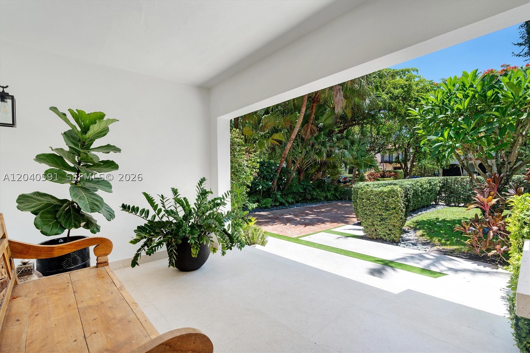 547 NE 59th St Miami, FL 33137