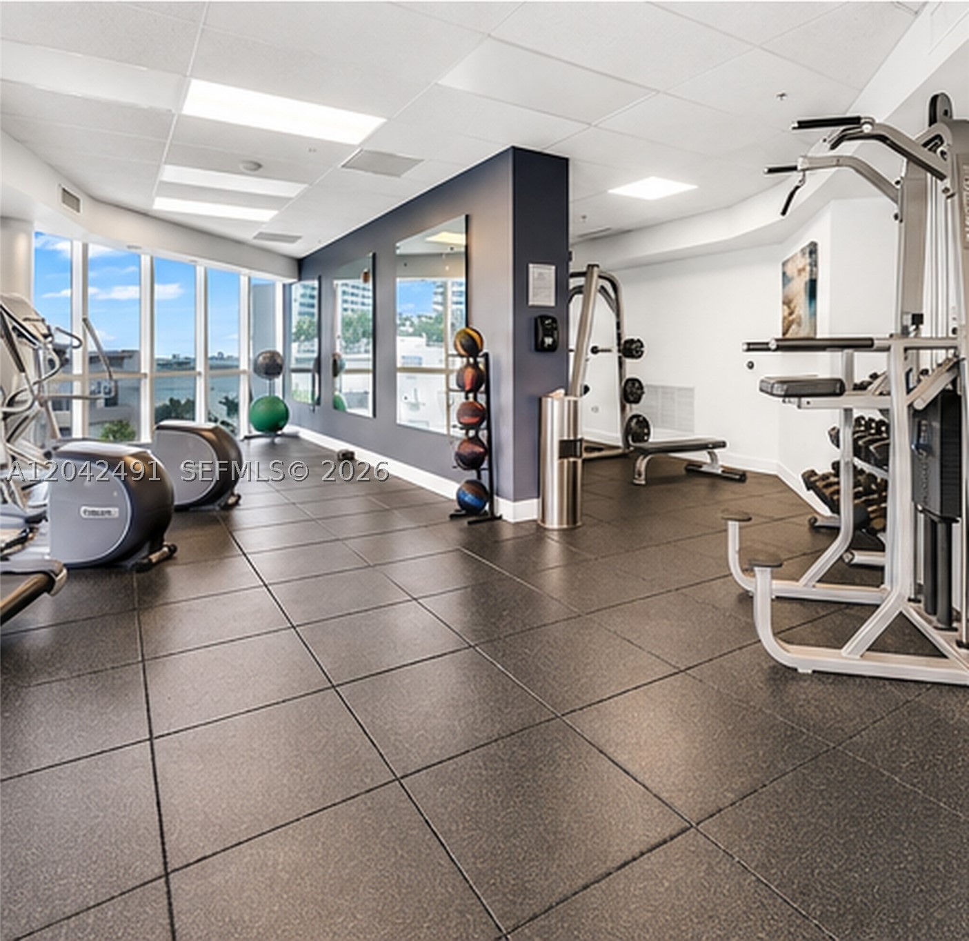 image Platinum Condominium24