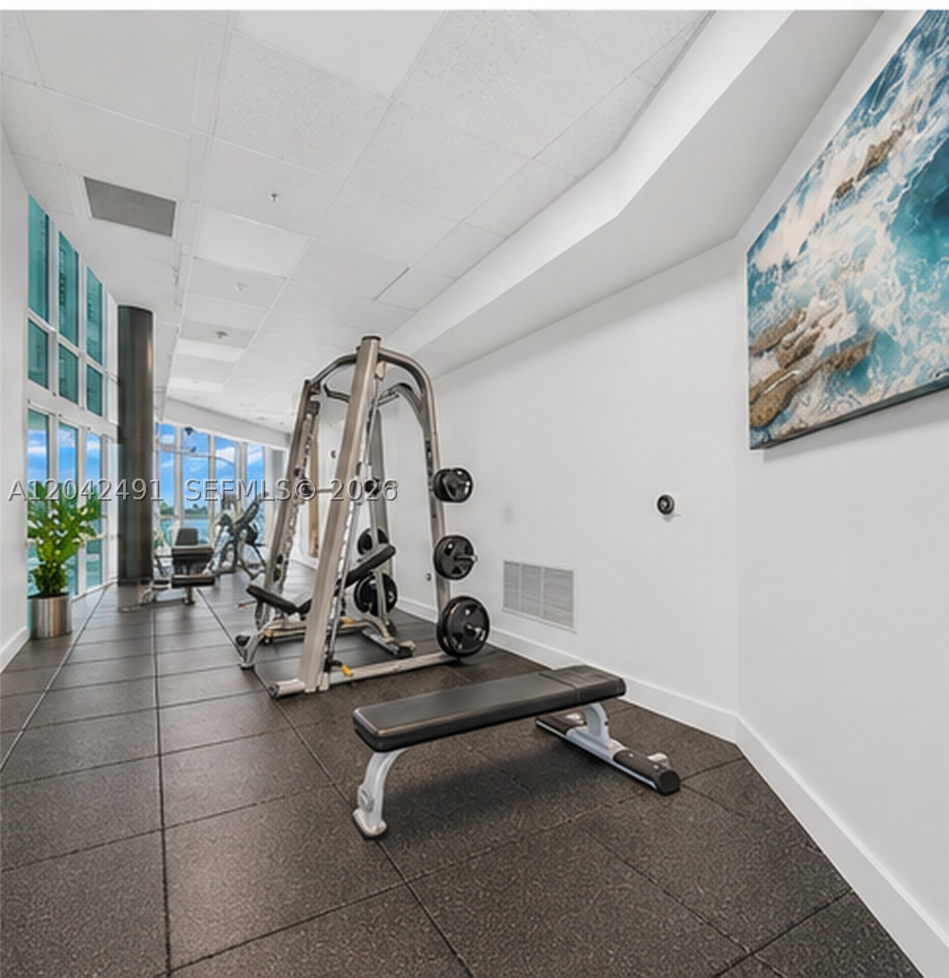 image Platinum Condominium25