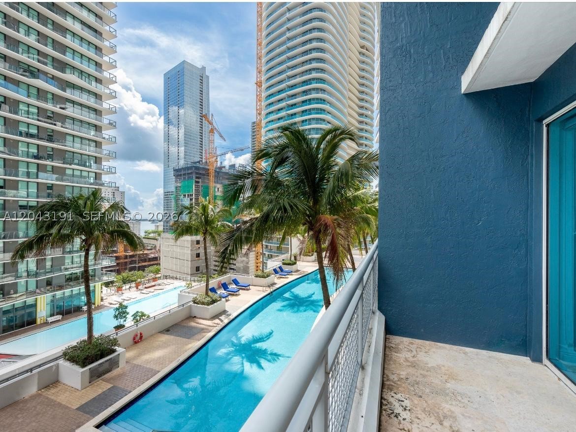 image Infinity at Brickell9
