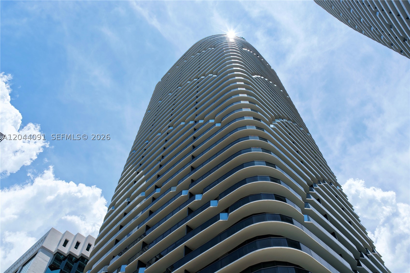 55 SW 9th St #2208
