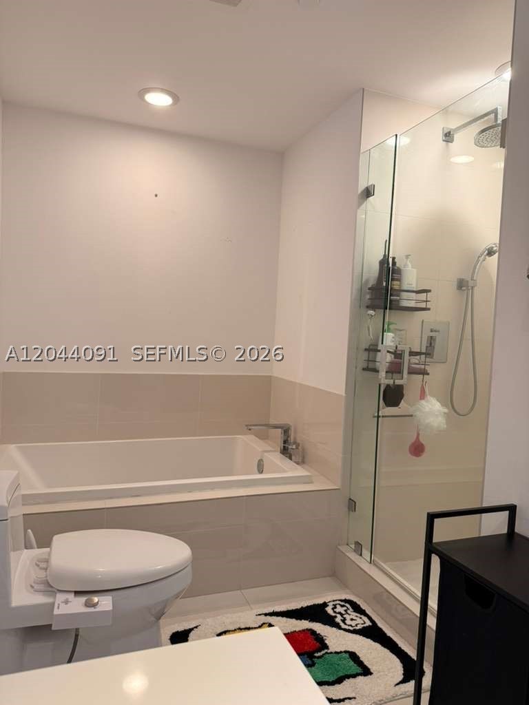 55 SW 9th St #2208 Miami, FL 33130