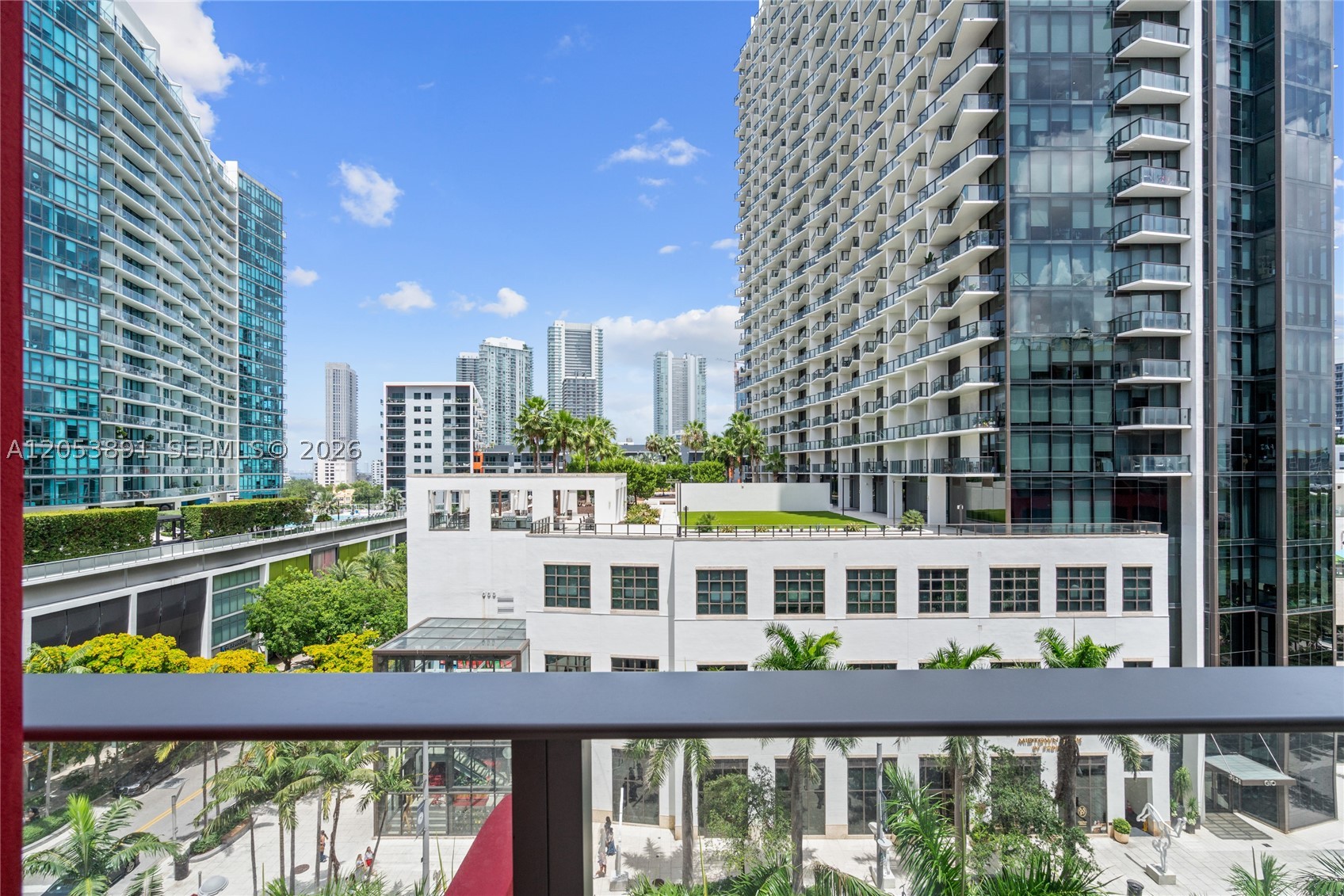 image The Standard Residences Midtown Miami13