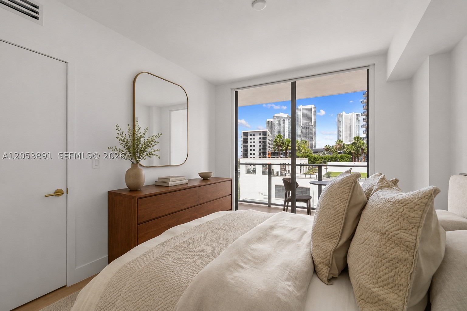 image The Standard Residences Midtown Miami7