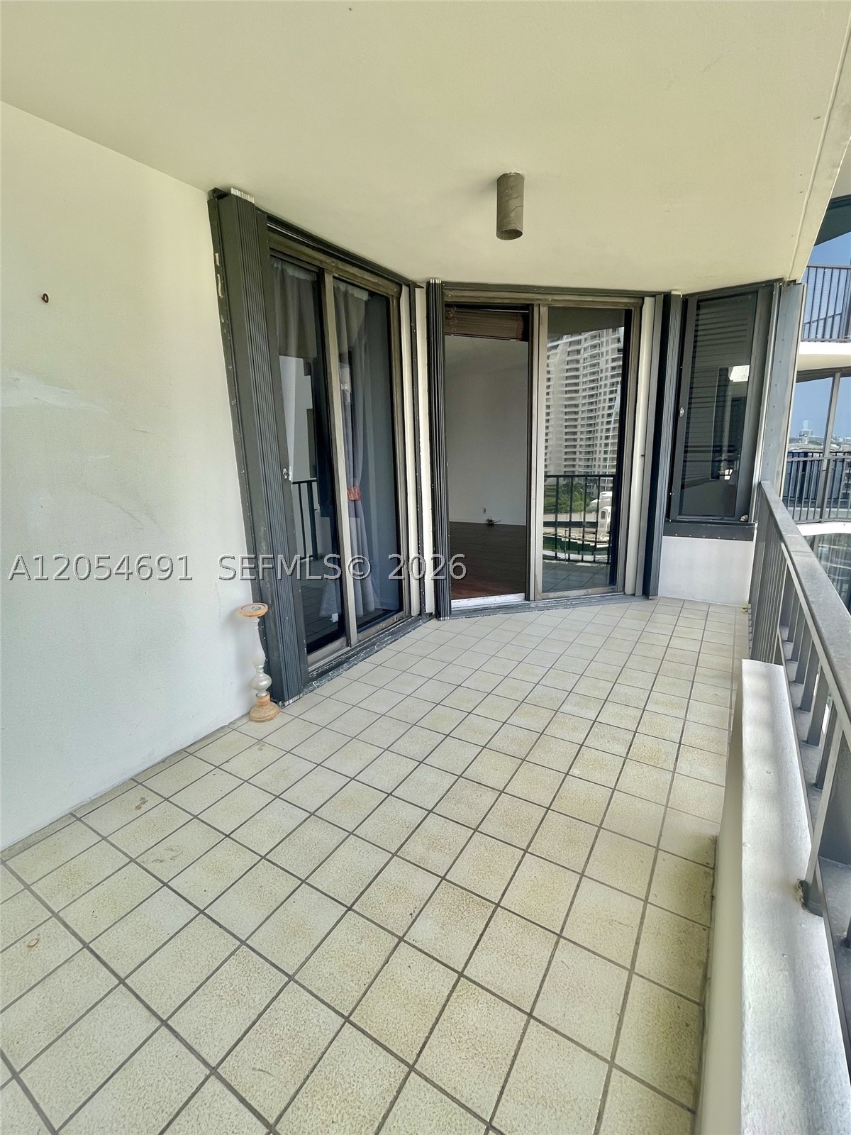 image Brickell Key One7