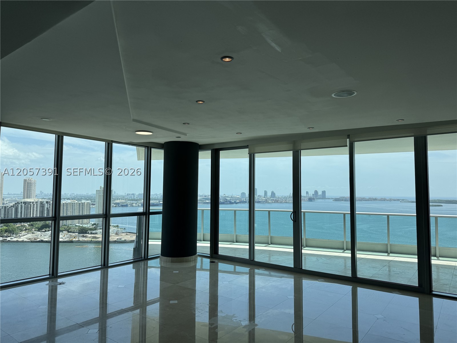 image Jade at Brickell Bay10