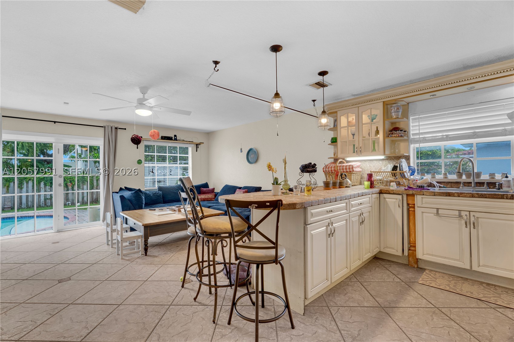 2204 SW 11th Ter Miami, FL 33135