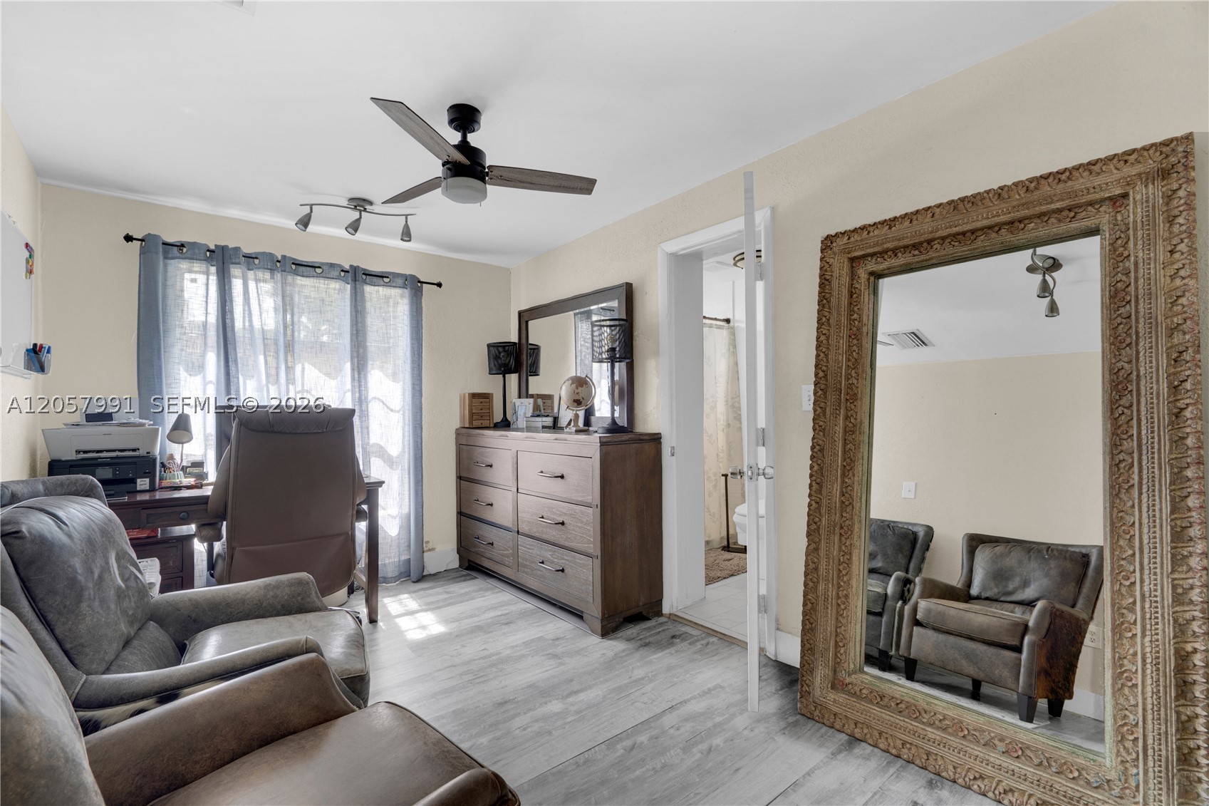 2204 SW 11th Ter Miami, FL 33135