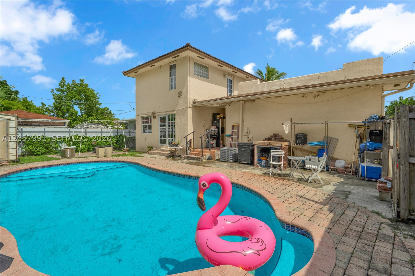 2204 SW 11th Ter Miami, FL 33135