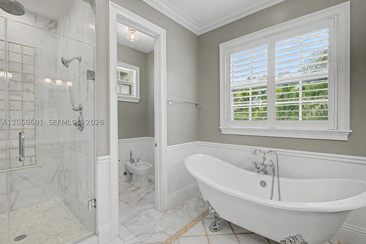 5000 SW 73rd Ter Miami, FL 33143