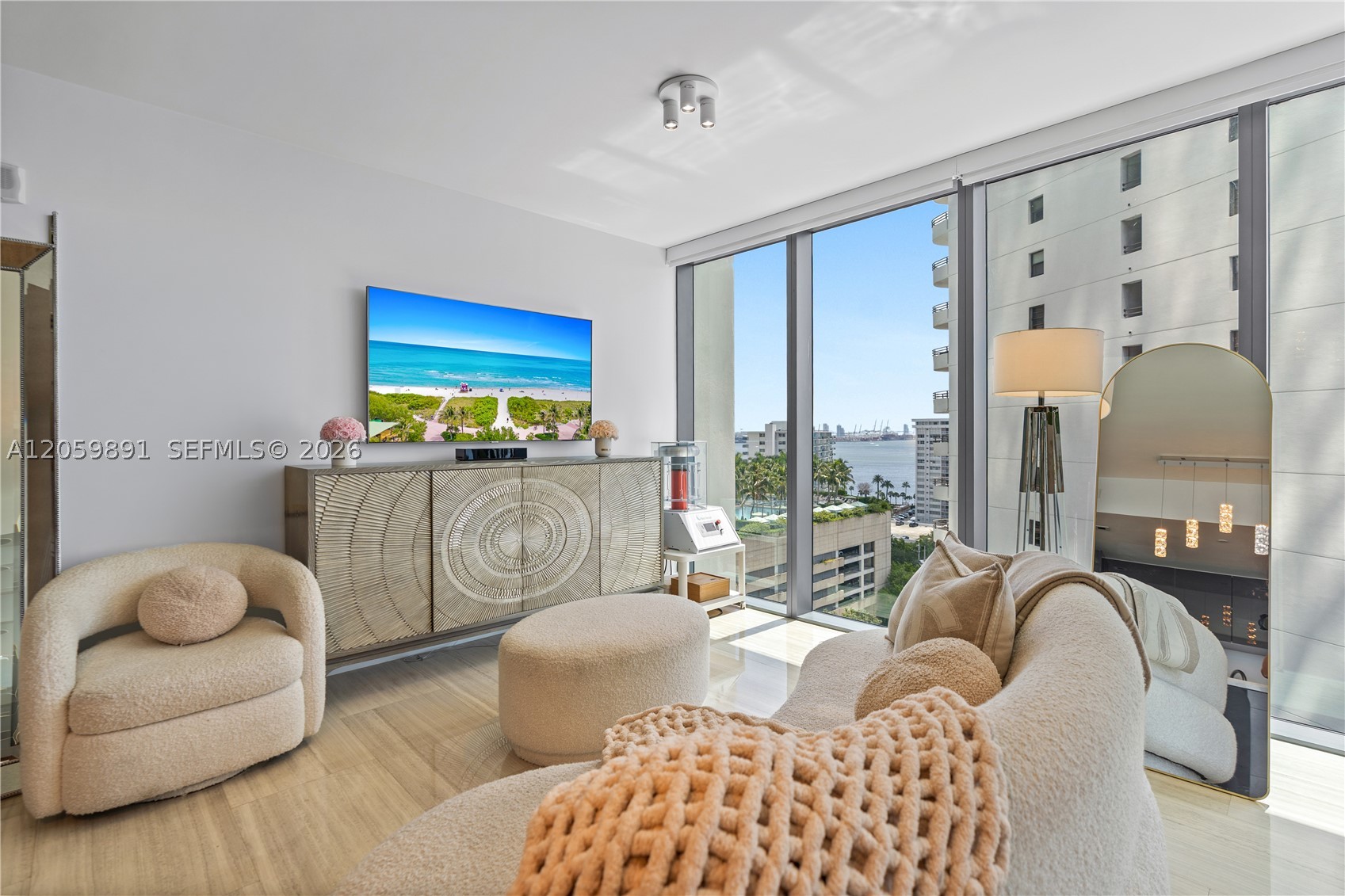 image Echo Brickell14