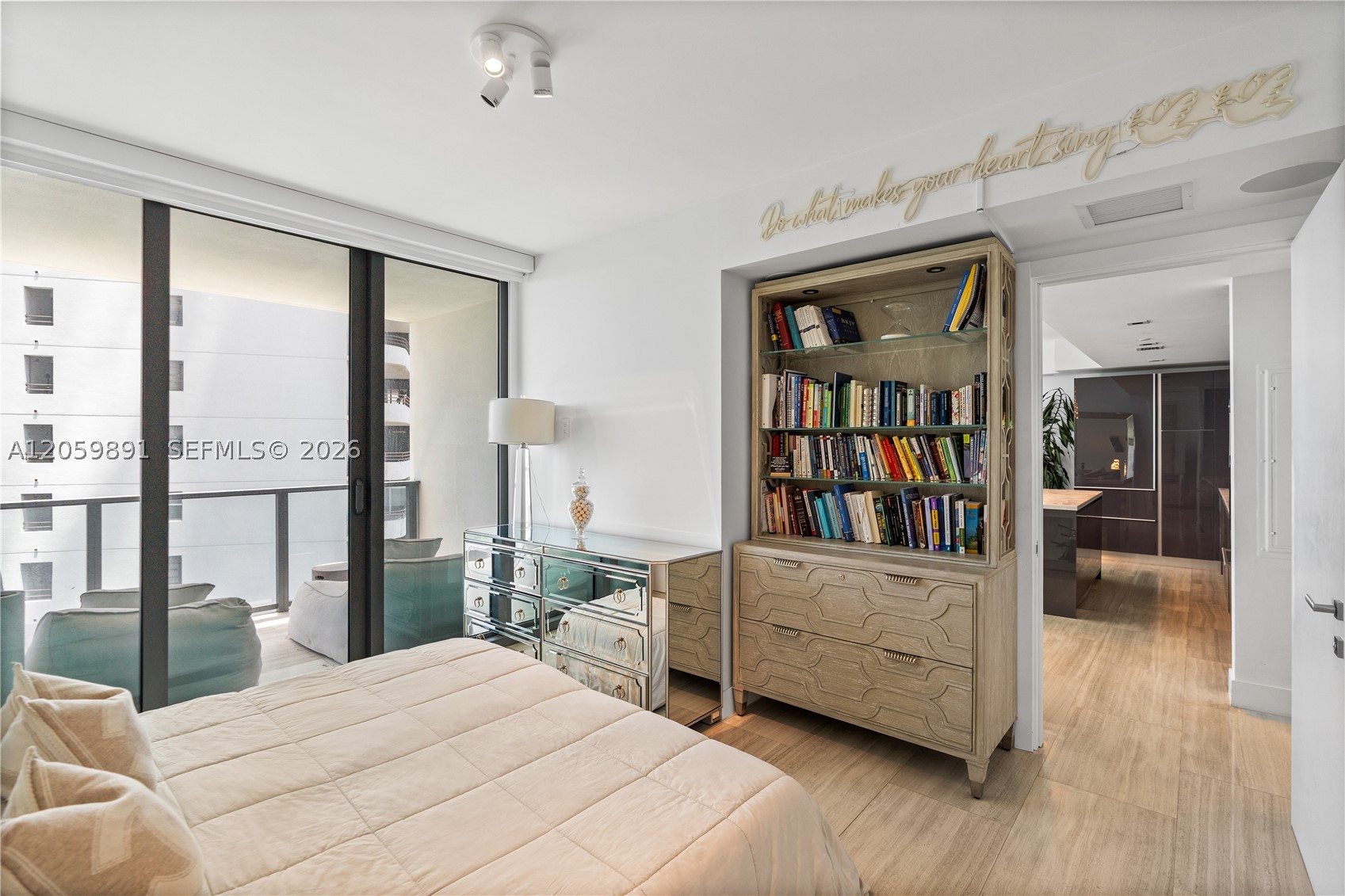 image Echo Brickell17