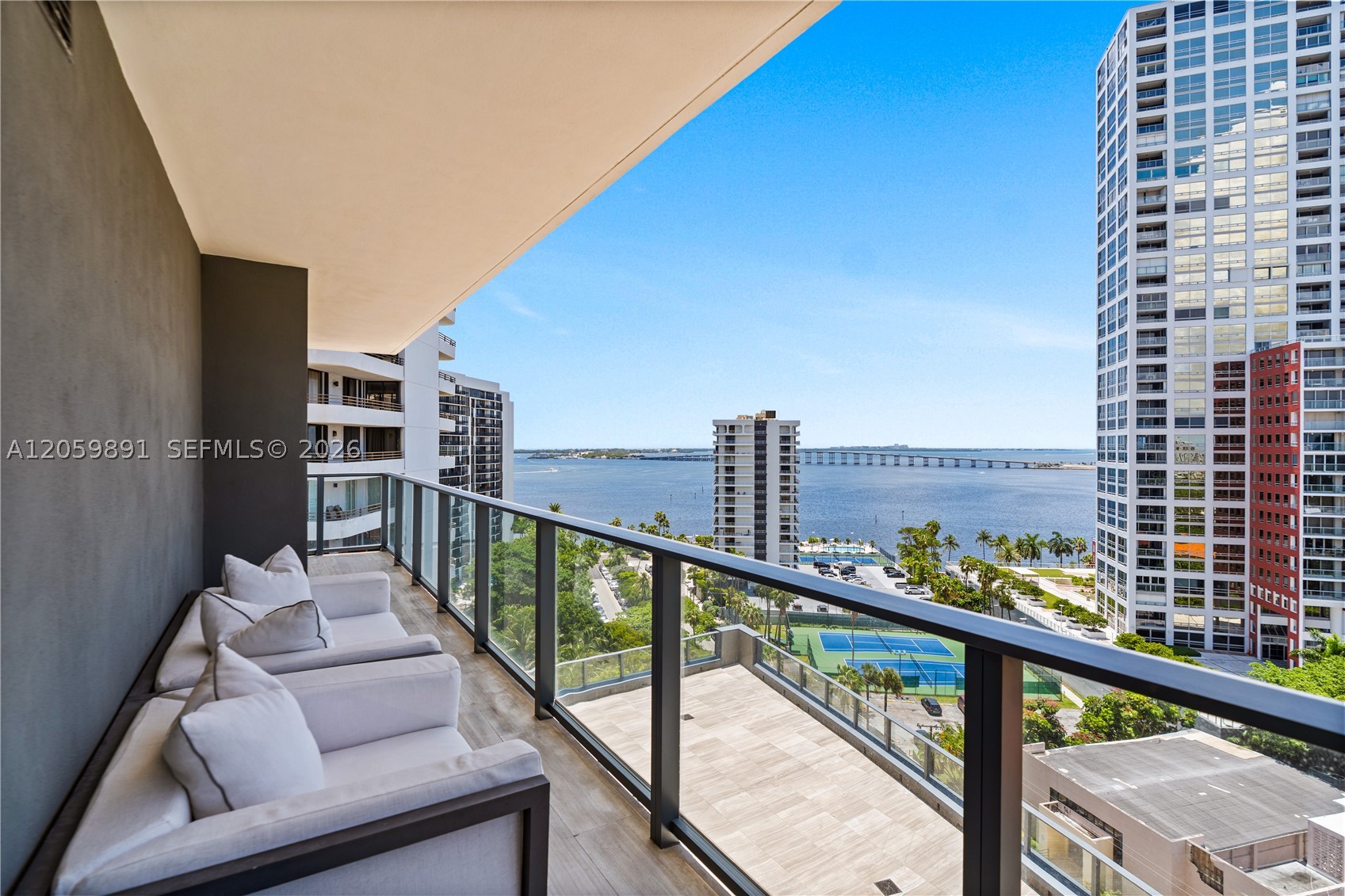 image Echo Brickell32