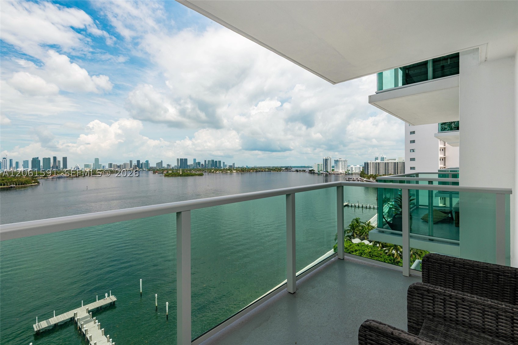image Mirador 1000 (South Tower)17