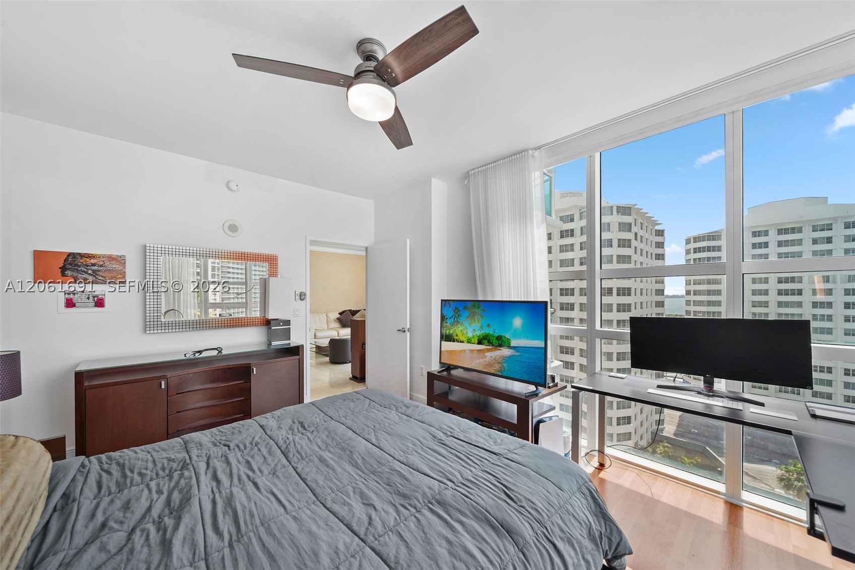 image The Plaza on Brickell East9