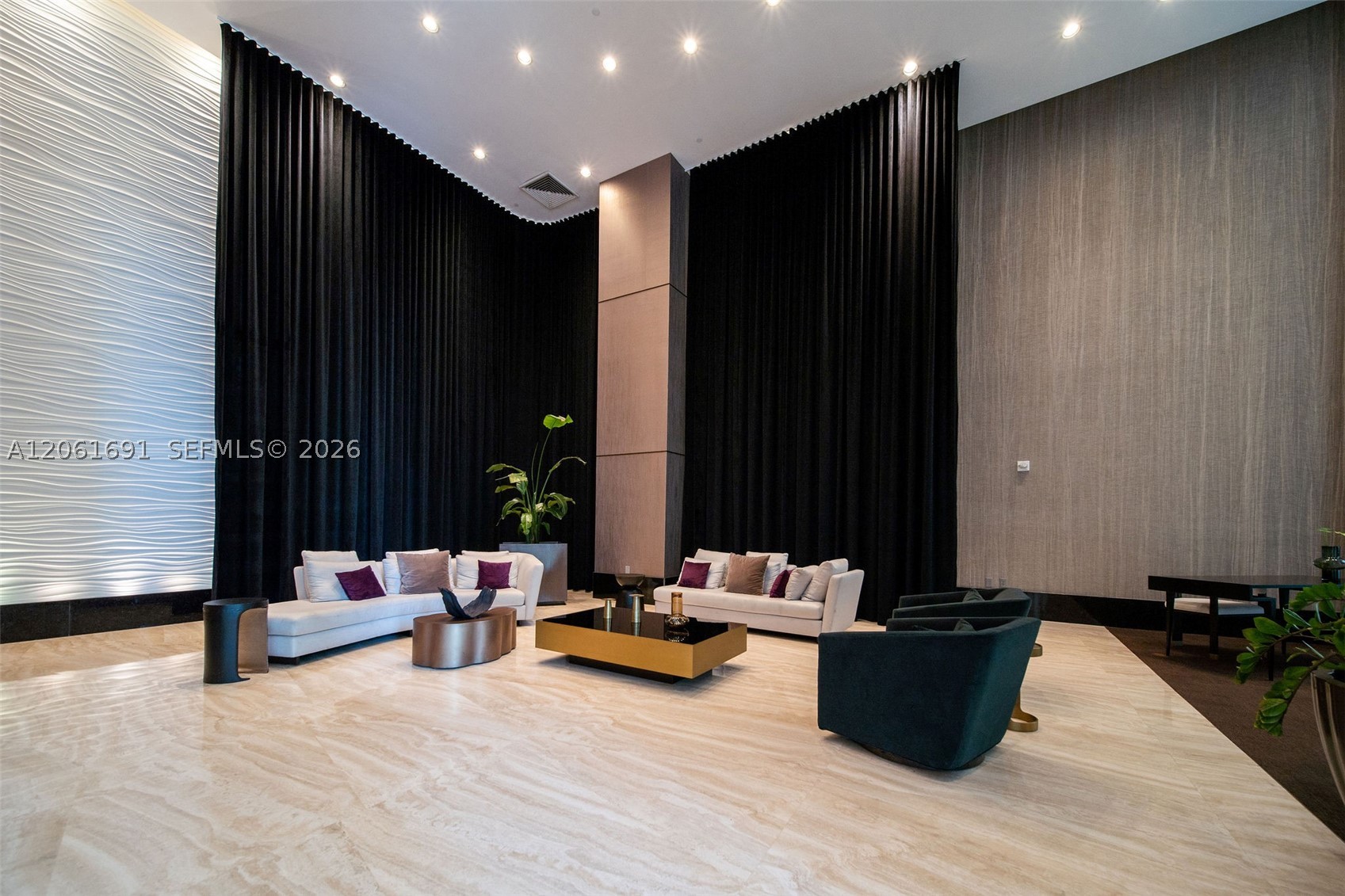 image The Plaza on Brickell East27