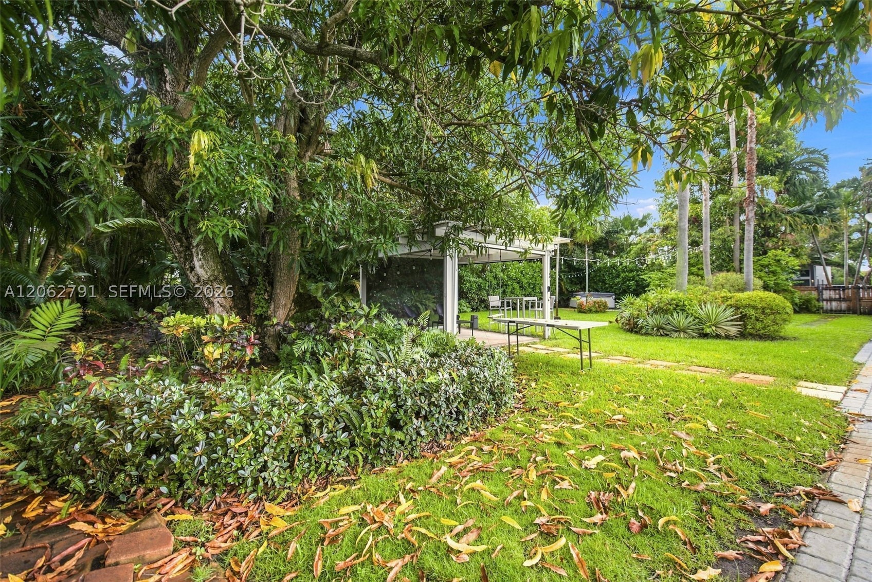 260 NE 95th St Miami Shores, FL 33138