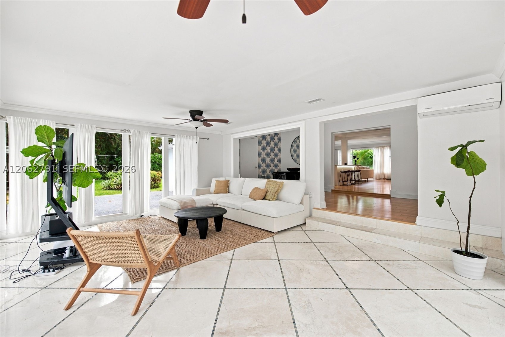 260 NE 95th St Miami Shores, FL 33138