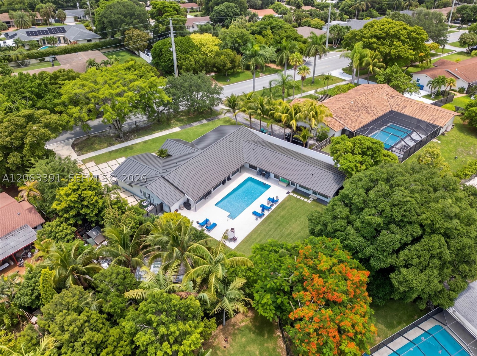 17701 SW 87th Ave Palmetto Bay, FL 33157