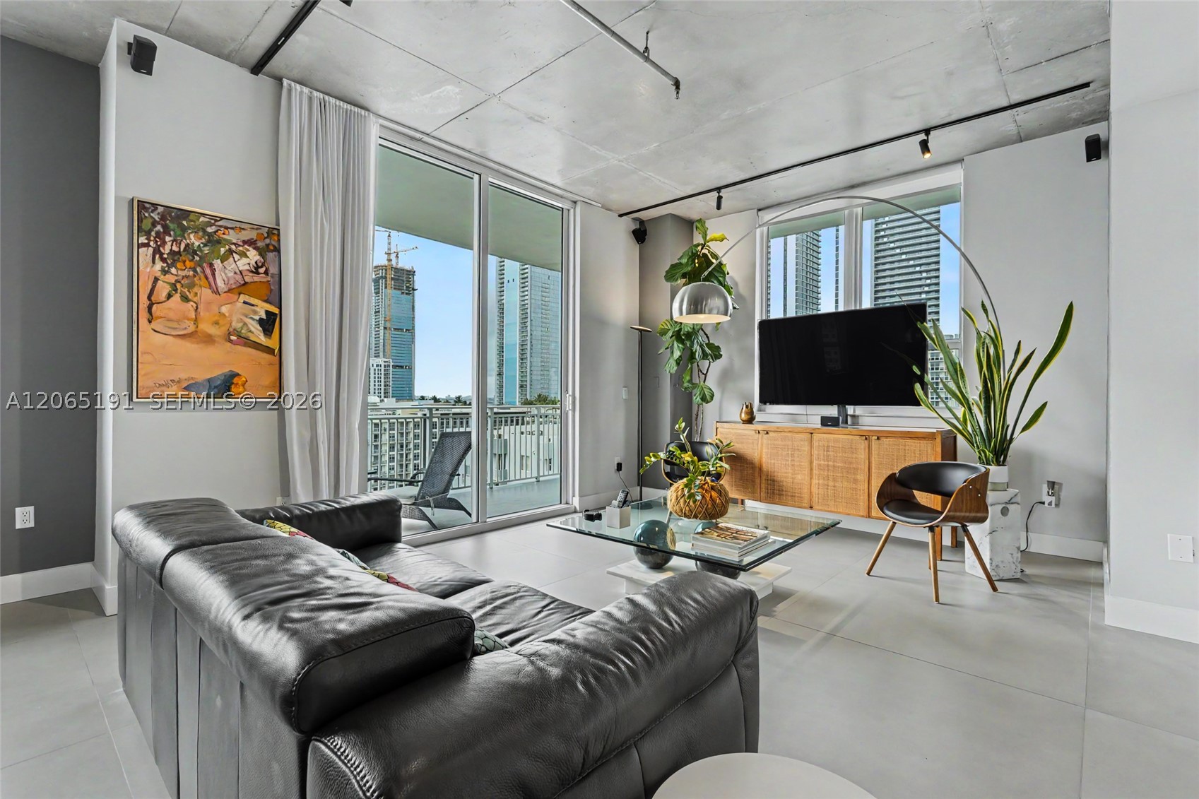 image Uptown Lofts3