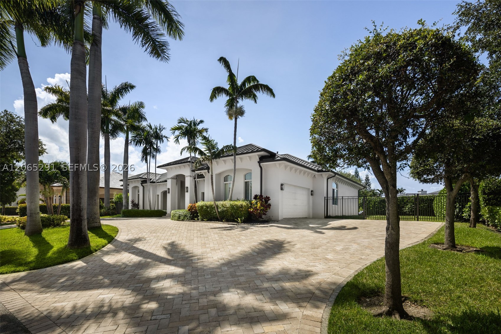 8111 SW 178th St Palmetto Bay, FL 33157