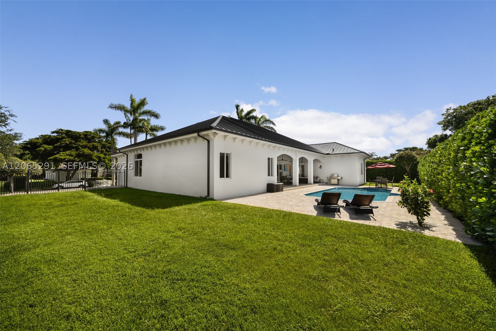 8111 SW 178th St Palmetto Bay, FL 33157