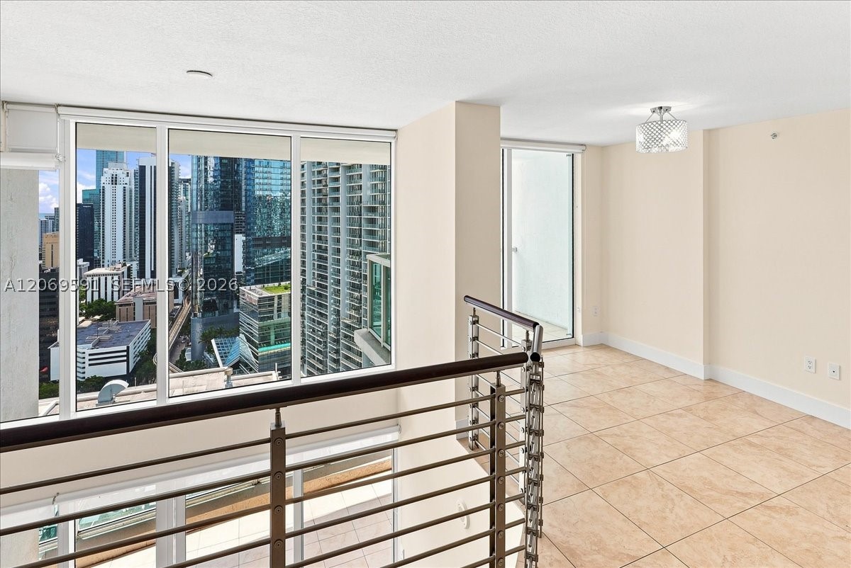 image Brickell on the River South25