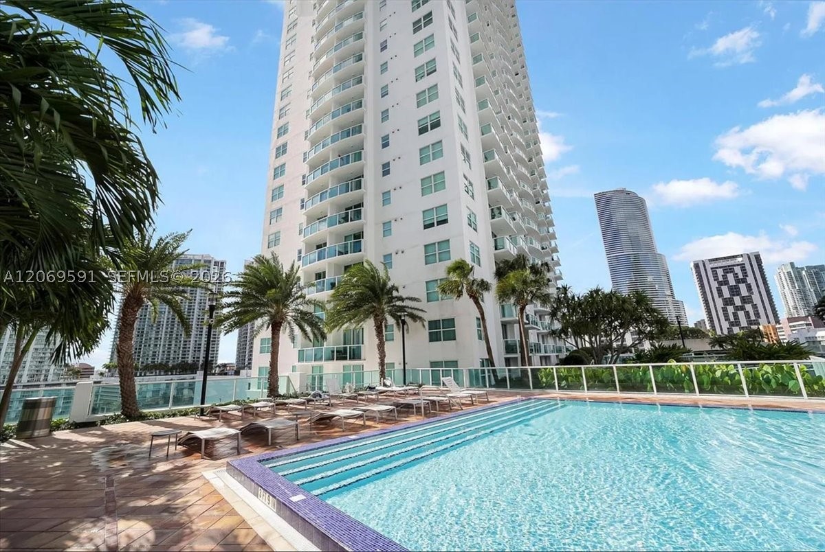 image Brickell on the River South36