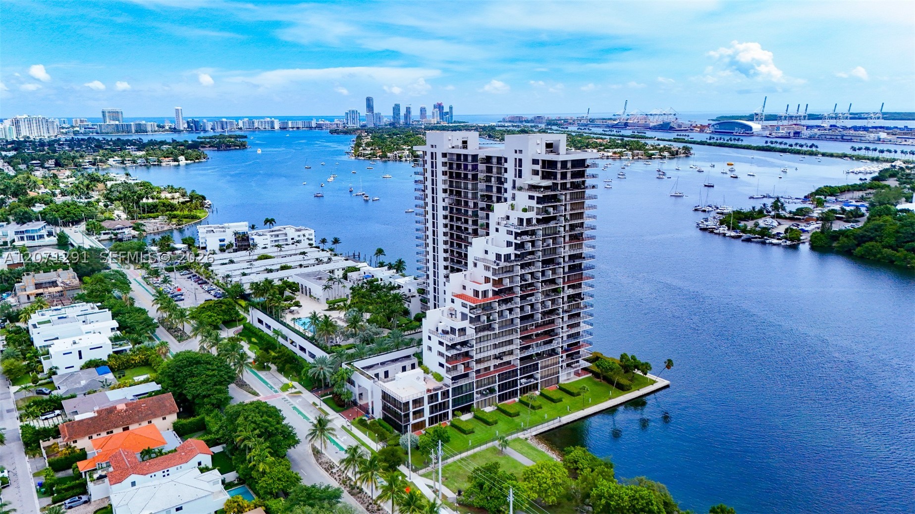1000 Venetian Way #1108 Miami, FL 33139