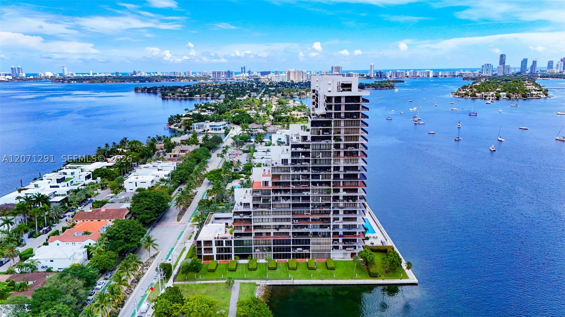 1000 Venetian Way #1108 Miami, FL 33139